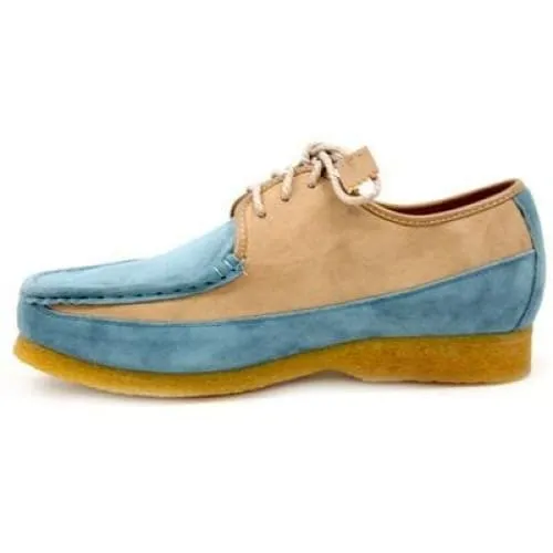 British Walkers Crown Men's Powder Blue and Beige Suede Crepe Sole Low Top Shoes