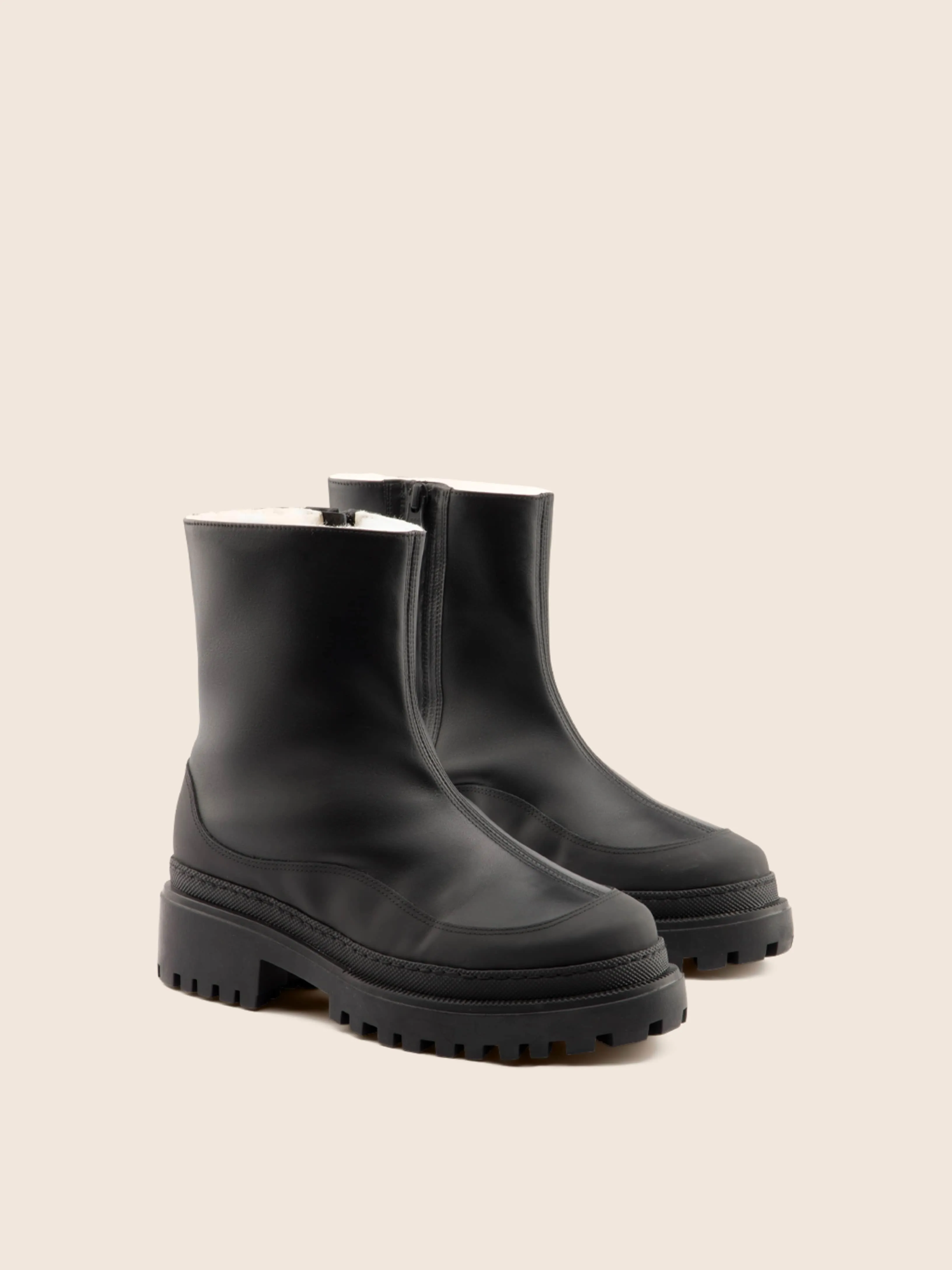 Nisa Black Lined Boot