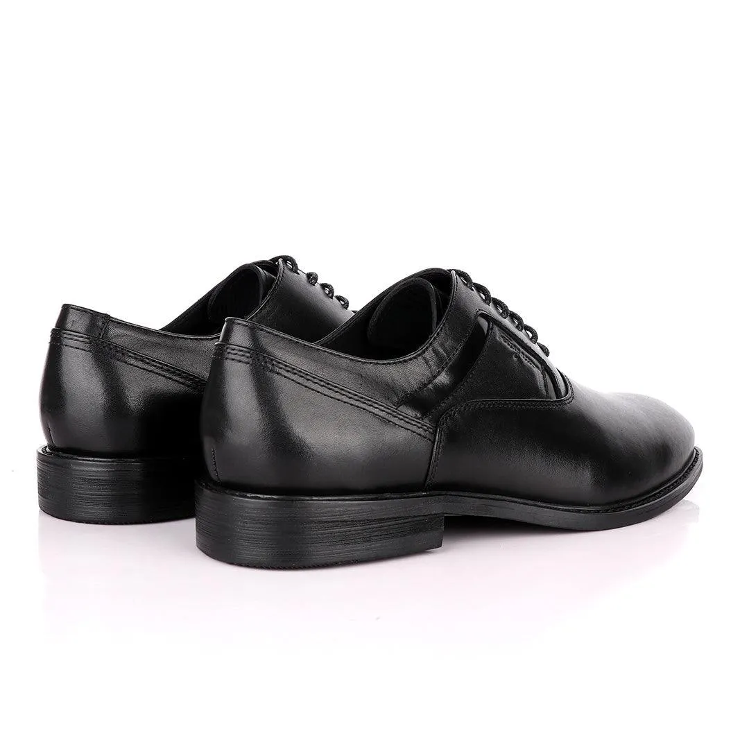 Salvatore Ferragamo Black Leather Oxford Shoe